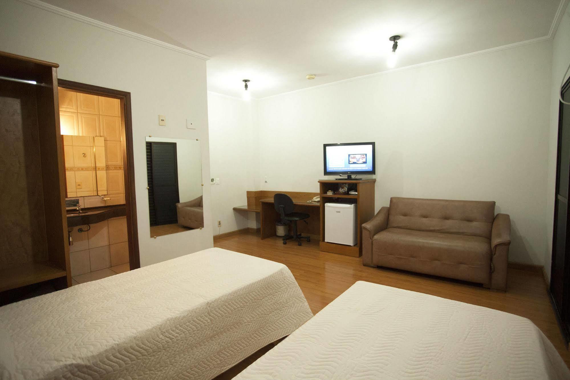 Indaia Hotel Residence São Carlos Exterior photo
